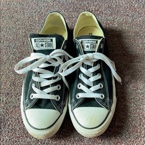 Black converse